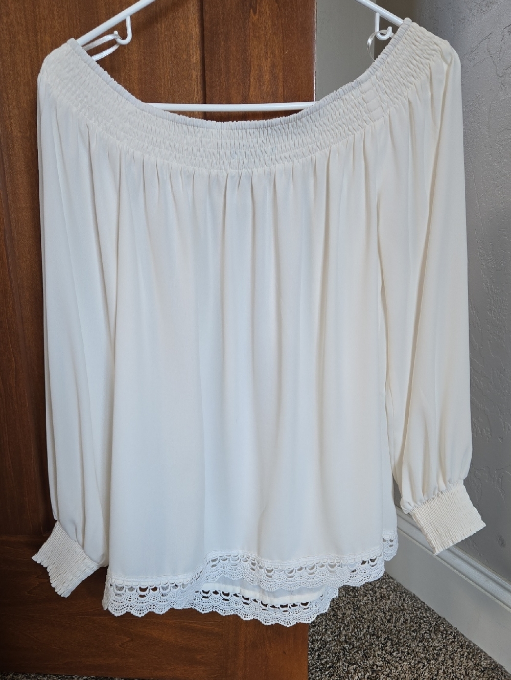 Express Cream Off-Shoulder Lace-Hem Top